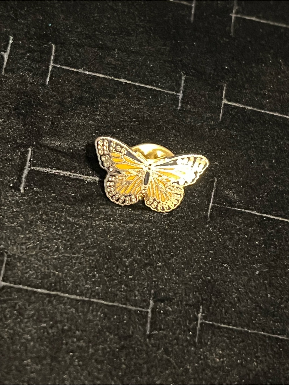 Vintage Gold toned Butterfly Lapel Pin - Women Jewelry